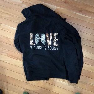 Victoria’s Secret light sweater